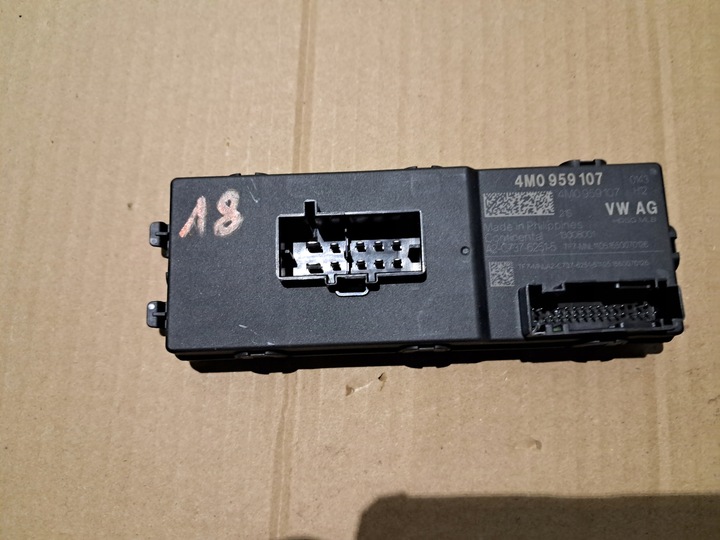 фото №1, Модуль крышки багажника audi a5 8w 8w8959107b