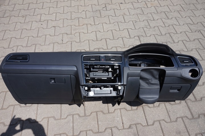 фото №1, Панель консоль golf vii 5g2857181a нова