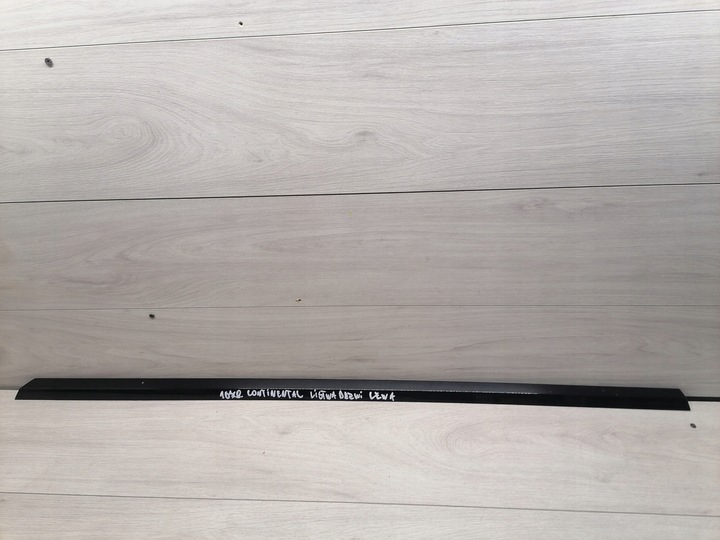 фото №1, Bentley continantal планка дверь левая 3sd853515