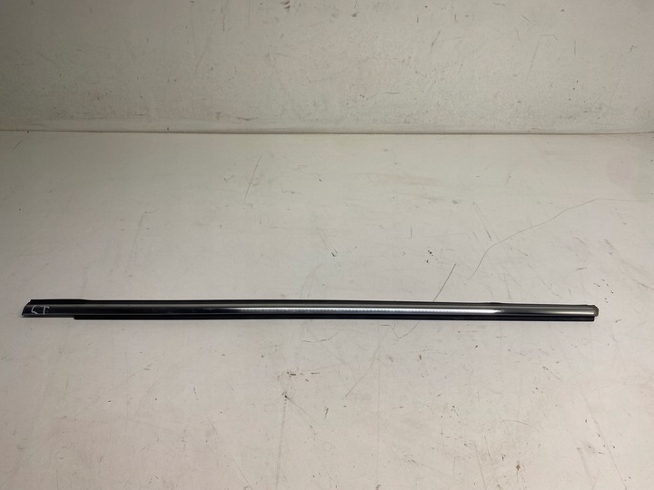 фото №1, Планка уплотнитель стекла дверь левый зад kia sportage iii