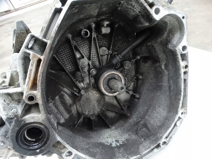 фото №12, Коробка передач коробки передач laguna iii 1.5 dci 4054864 6передача