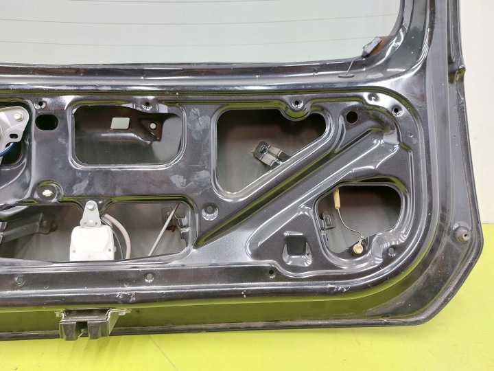 фото №9, Крышка зад задняя багажника daihatsu sirion ii m300 2004-2010 чёрная