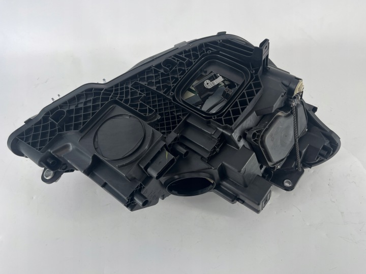 фото №11, Mercedes e-klasa w207 207 рестайлінг led фара ліва права