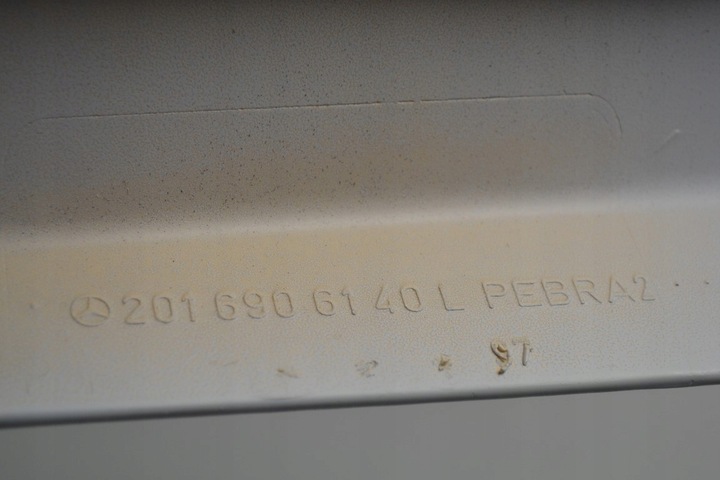 фото №6, Mercedes w201 накладка планка бампера зад ліва