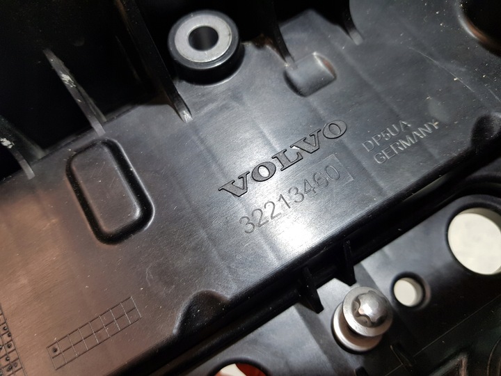 фото №10, Крышка клапанов 32213460 volvo s60 v60 s80 2.0d d4204t5