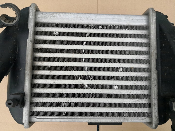 фото №5, Audi a4 b6 8e0 2.5 tdi v6 інтеркулер лівий 805p