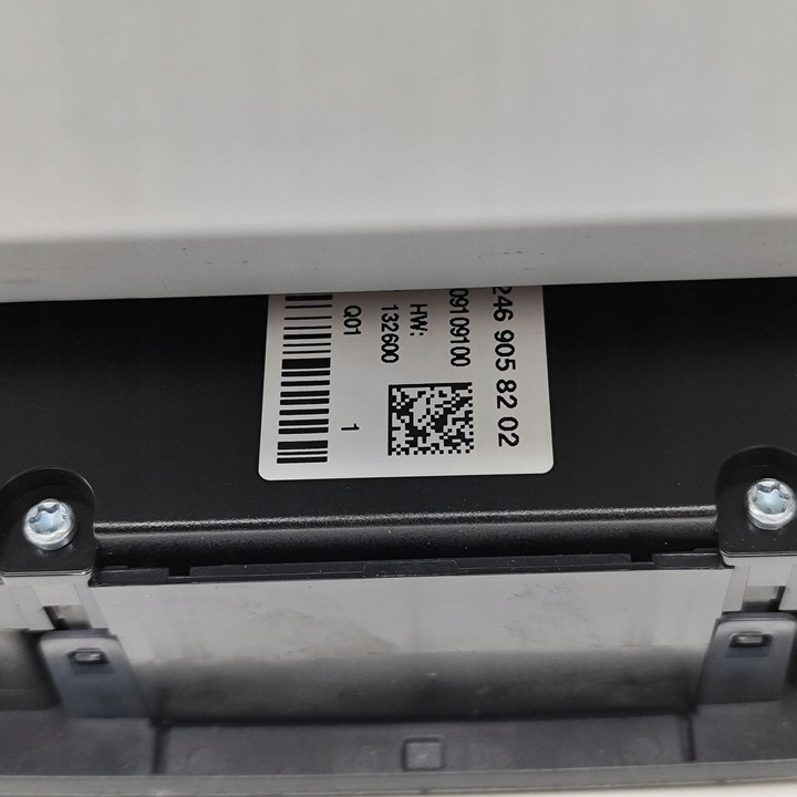 фото №8, Mercedes-benz cla c117 x117 w117 2016 панель / радіопрогравач cd/dvd/gps