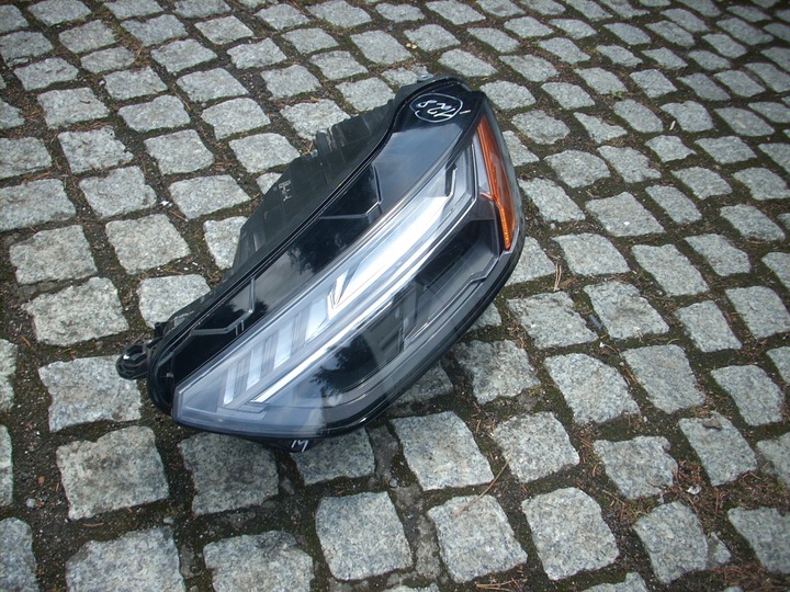 фото №1, Audi q5 80a рестайлінг 80a941035g фара лампа matrix usa лівий ew. праві