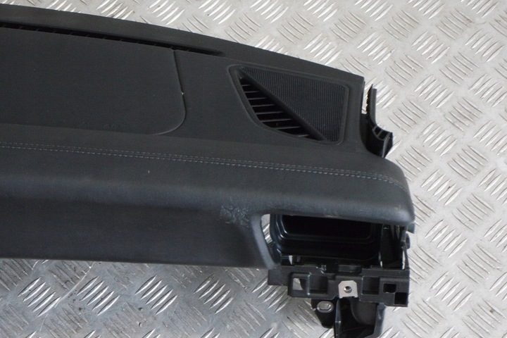 фото №5, Чорна консоль панель шкіра porsche 991 turbo s рестайлінг d32