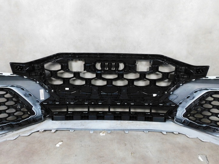 фото №11, Audi q8 4m8 рестайлинг s line sq8 бампер перед переднее полный белый