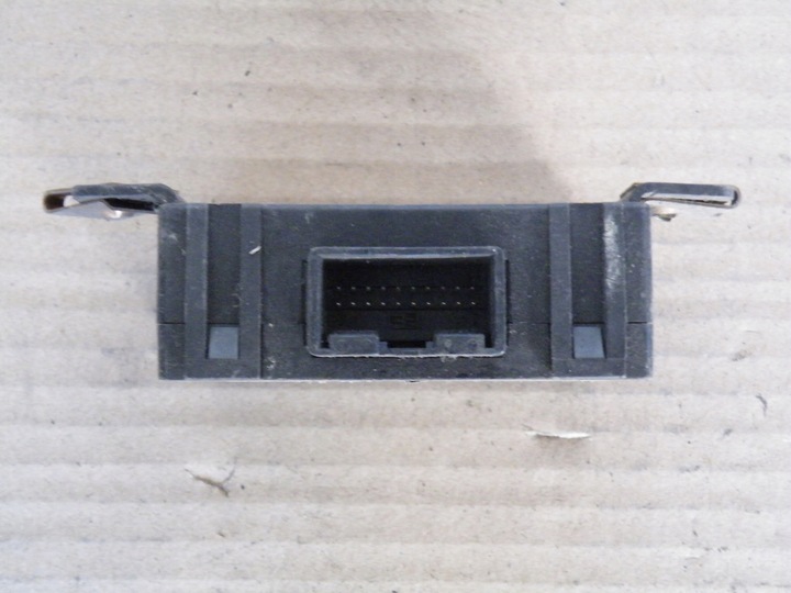 фото №10, Audi a6 c5 a4 b5 a3 8l модуль блок управления сигнализации alarm 4b0951173