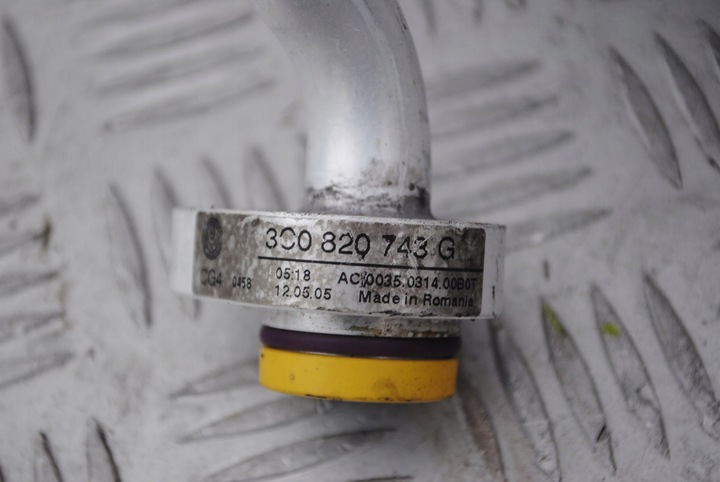 фото №5, Шланг кондиционера 3c0820743g vw passat b6 2.0 tdi