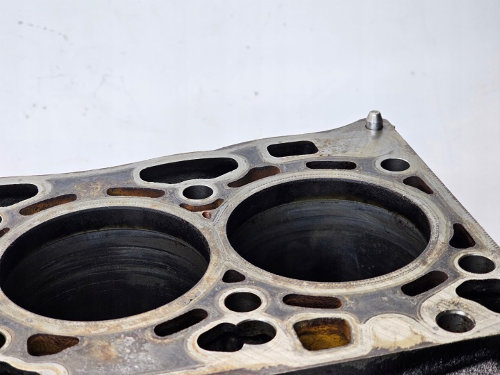 фото №9, Блок  двигуна audi vw seat skoda 1.6 tdi crk 04l023e