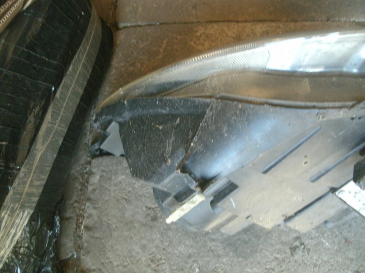 фото №9, Citroen c5 рестайлинг 04-07 год капот лампы pas eytc