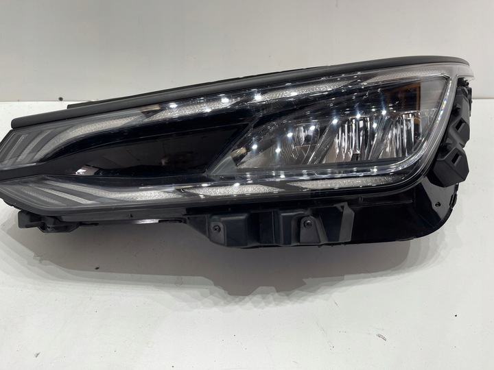 фото №8, Kia ev6 ev-6 полный led лампа передняя левая сцепление
