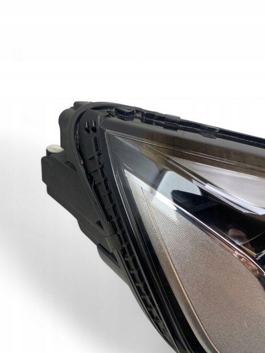 фото №8, Audi a4 s4 b9 8w 2023 права сторона лампа передня