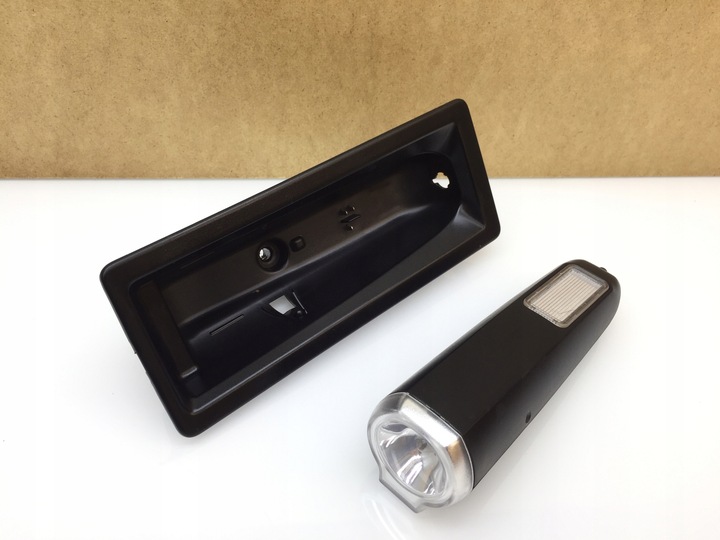 фото №1, C4 picasso 2 ii лампа ліхтарик багажника