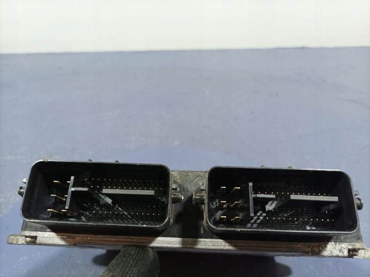 фото №5, Mitsubishi colt mk6 z30 рестайлинг 1.3 95 km 135930 блок управления двигателя 1860b156