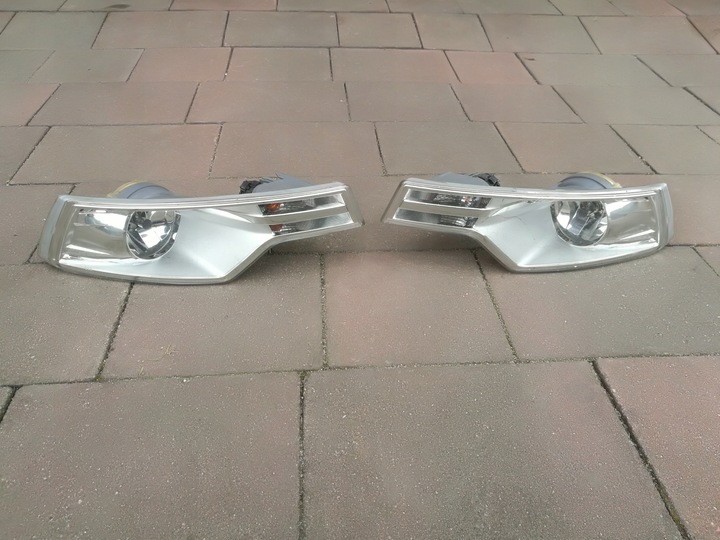 фото №1, Противотуманные фары przeciwmgielne-citroen c5 ii 2 2008-2010