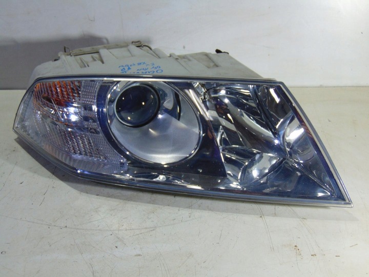 фото №1, Лампа правая перед ксенон европа octavia ii