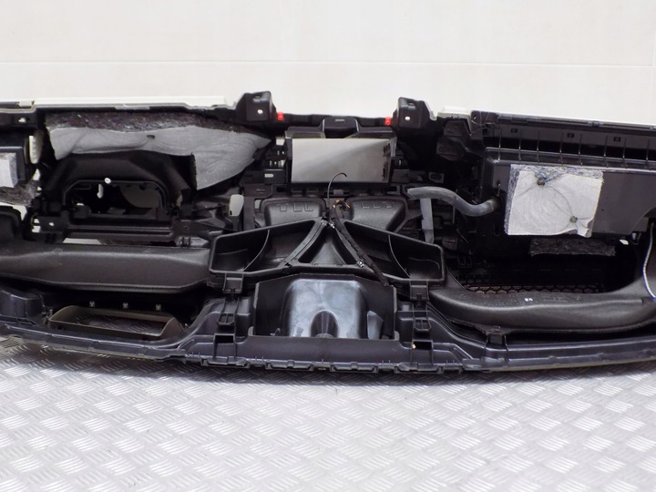 фото №15, Bmw 5 g30 g31 панель консоль head up коричнева шкіра