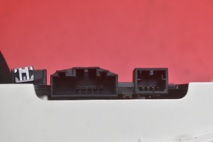 фото №16, Лампа освітлення інтер'єру перед 8t0947135a audi a4 b8 07-11