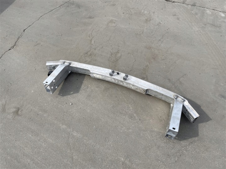 фото №8, Балка підсилювач бампера перед a1776202800 mercedes cla w118 a118 18-24r