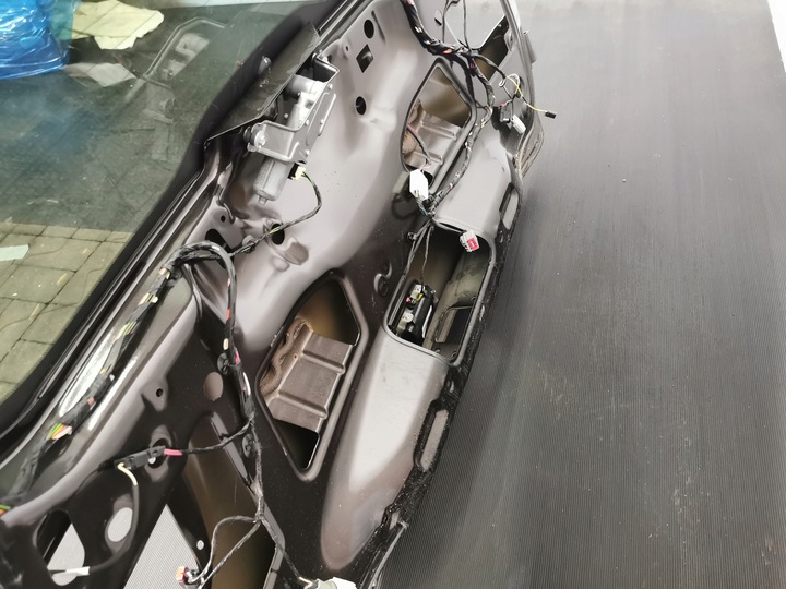 фото №15, Jeep grand cherokee wk2 рестайлинг ptw 2016 стекло накладка камера крышка багажника