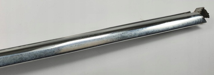 фото №7, Молдинг декоративная дверь правая зад mercedes w115 w114