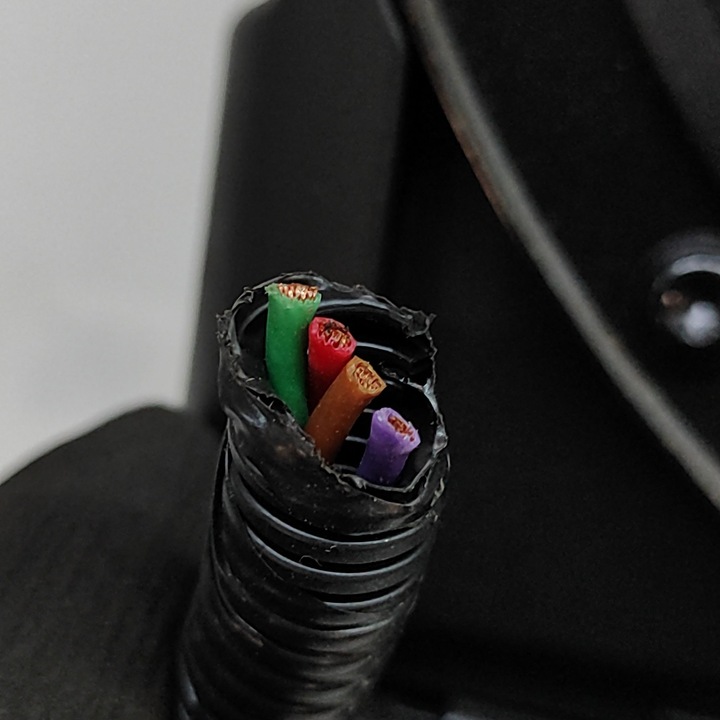 фото №7, Tesla модель 3 2021 динамик низкочастотный