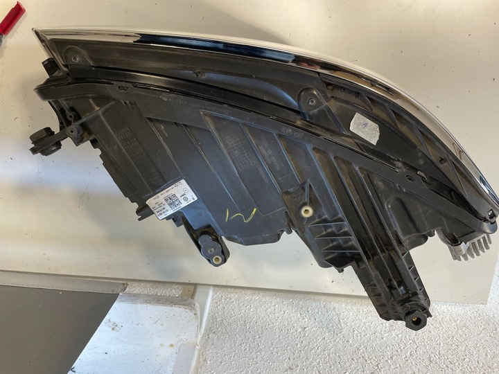 фото №6, Vw passat 3g1 b8 рестайлинг полный led matrix iq лампа правая перед фара