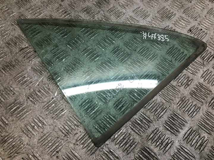 фото №1, Mercedes w202 скло трикутник лівий зад sedan