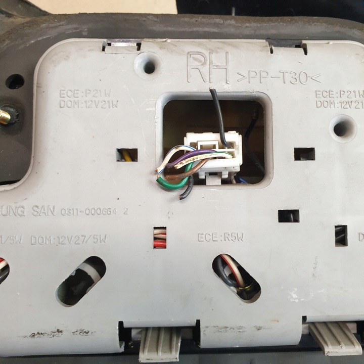 фото №13, Лампа правая задняя daewoo nexia sedan 0311-0006461 оригинальный номер eu