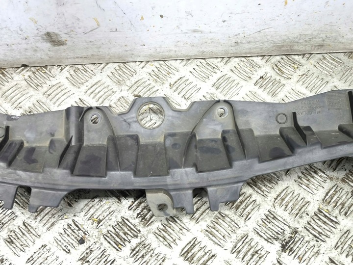 фото №5, Mercedes-benz eqa 2022 панель під лобовим склом передні