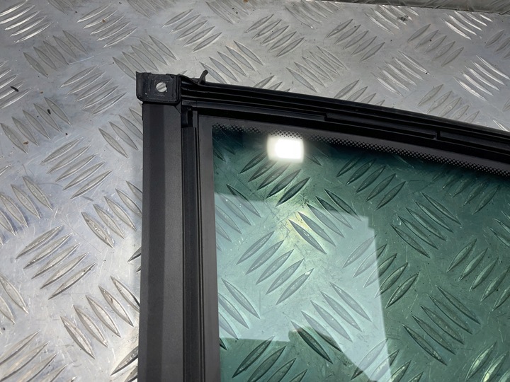 фото №13, Bmw f10 скло кузовна праві зад трикутник 7311246