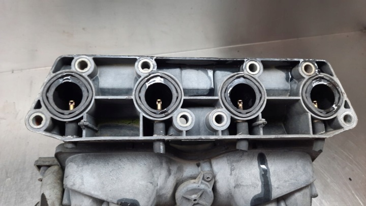фото №7, Колектор впускний  volkswagen caddy i 1.4b + lpg 01r 030129711bp
