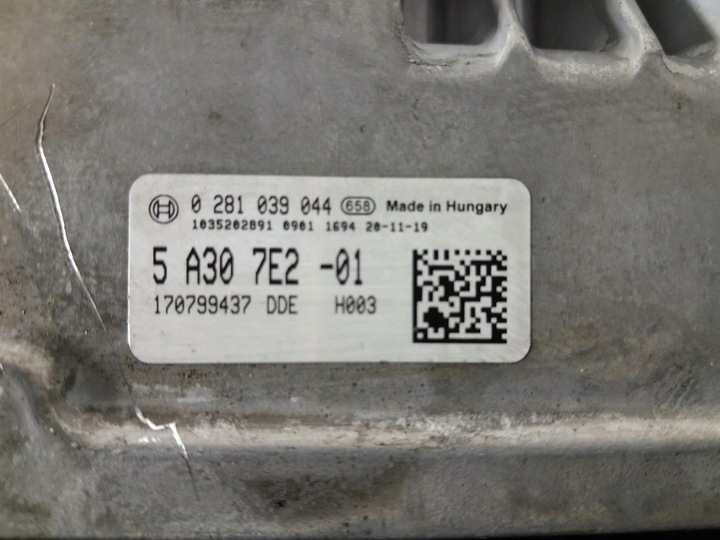 фото №4, Bmw 5 g30 g31 2.0 d блок управления двигателя 5a307e2