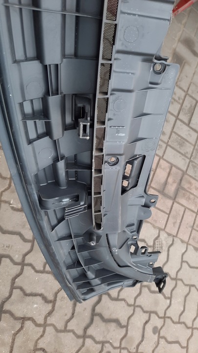 фото №7, Панель под лобовым стеклом внутренние 9491931 volvo s40 ii v50