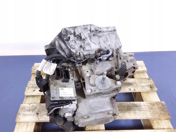 фото №5, C4 picasso i 1.6 hdi коробка передач коробки передач модуль p6000ed