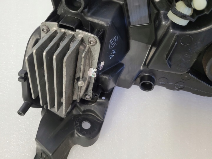 фото №15, Renault koleos ii 2 рестайлинг полный led pure vision правые лампа правая 260109289r