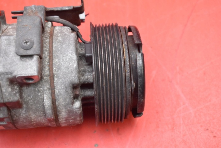 фото №7, Компрессор насос кондиционера 447280-0930 subaru legacy 5 v 2.0 d 150 km