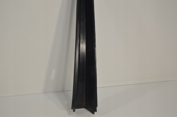 фото №12, Рамка двері скла оббивка лівий перед mercedes w126 рестайлінг чорна 1267250371