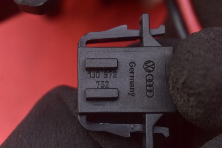 фото №8, Повітродувка вентилятор повітропровід eu 8k1820021 k6193005 audi a4 b8 07-11