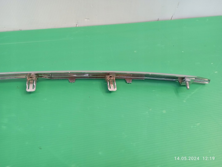 фото №9, Планка средняя хром бампера зад vw tiguan 2 ii 5na853835