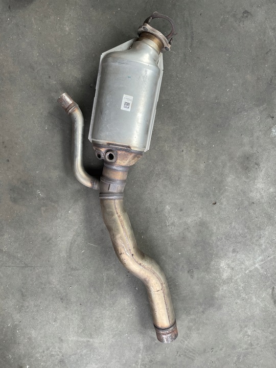 фото №1, Audi a8 d5 катализатор 8w0131703at 4n4254451