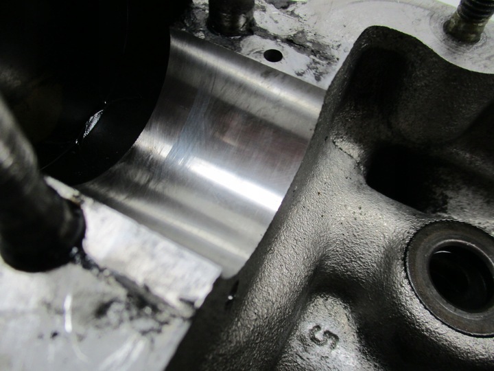 фото №11, Audi 2.5 tdi akn головка 059103373d