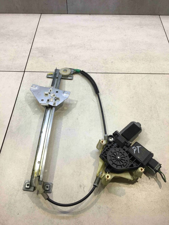 фото №1, Подъемник стекла правые зад space star 0130821788