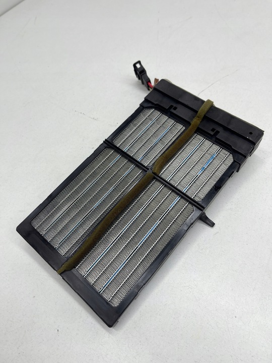 фото №9, Audi a5 8t a4 b8 нагреватель радиаторов нагревателя