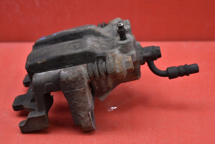 фото №6, Супорт гальмівний лівий зад infiniti g37 3.7 v6 330 km 4x4 07-13