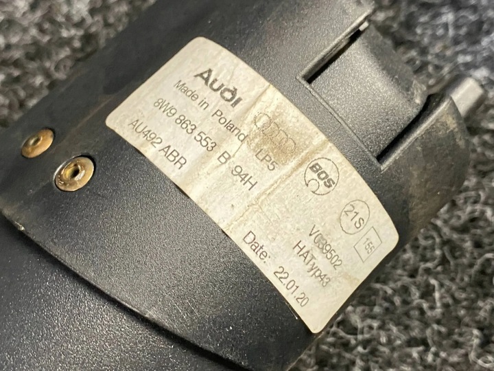 фото №6, Audi a4 b9 avant ролета багажника 8w9863553b